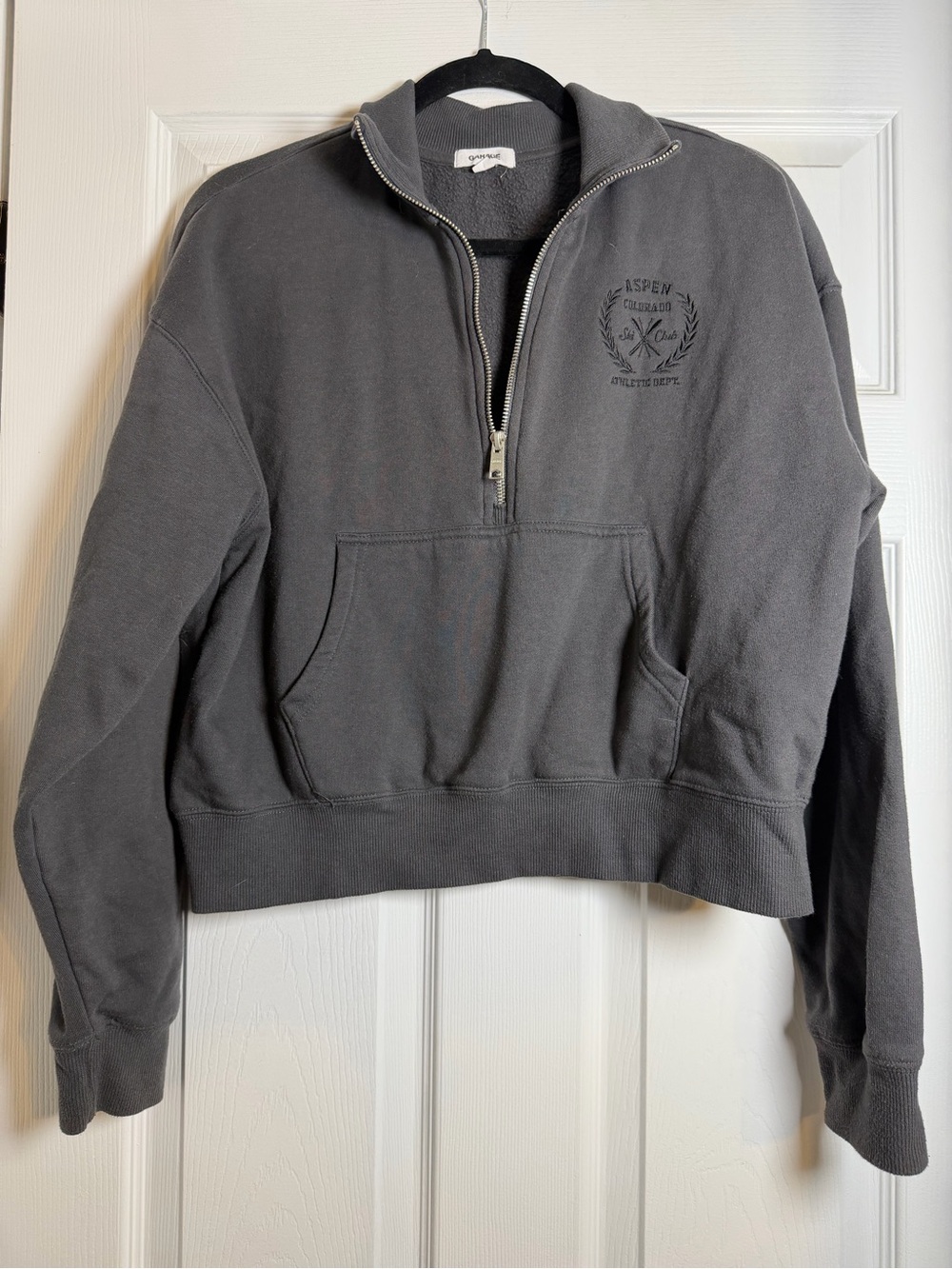 Garage Aspen Colorado Ski Club Gray Quarter Zip Sweatshirt Size Small